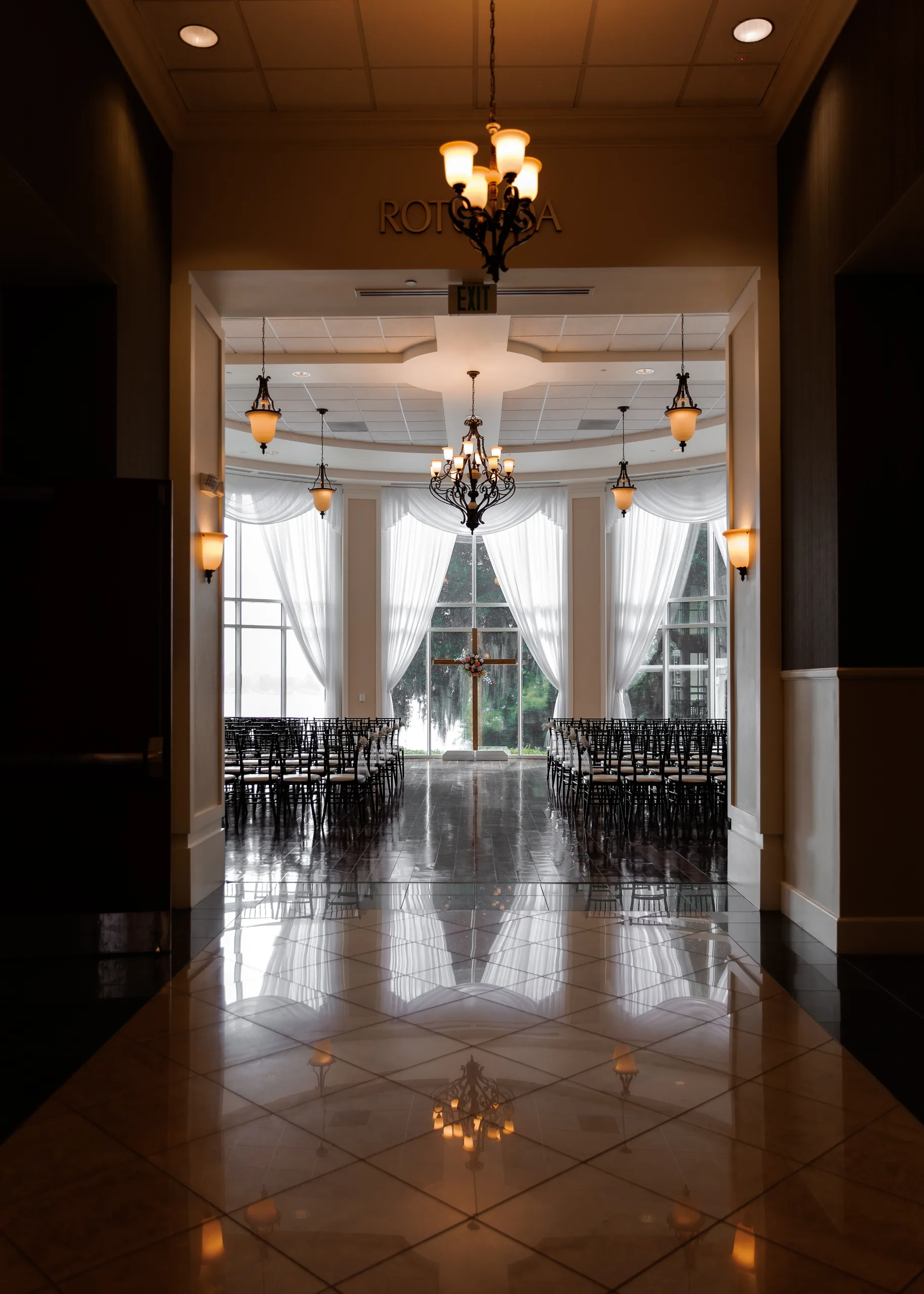 The Rotonda ceremony room lit up with chandeliers at Lake Mary Events Center